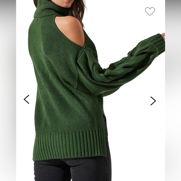 ASTR shoulder cut out beige sweater - Picture 4 of 4